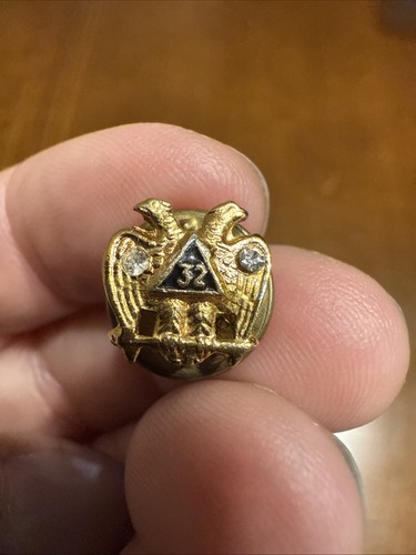 32nd Degree Scottish Rite Lapel Pin Black Enamel Masonic Eagle Screw Back Pin