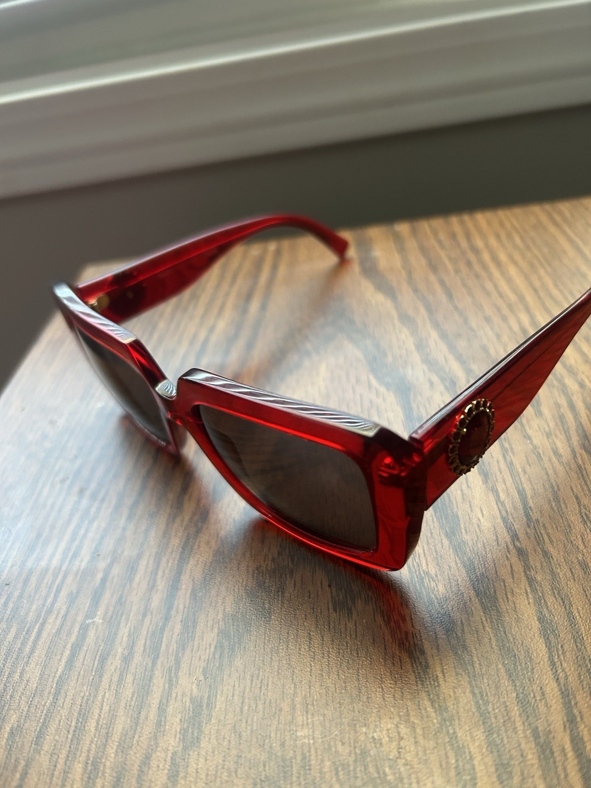 Versace VE4384B 528073 Woman Sunglasses Red Medusa Crystal Embellishment thumbnail 2