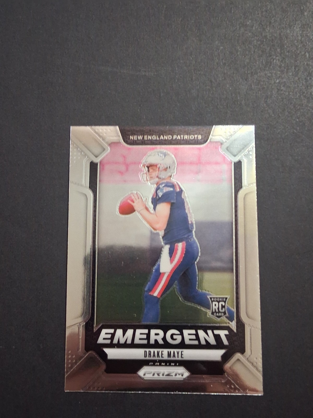 2024 Panini Prizm - Emergent Drake Maye #4 Silver Prizm (RC)