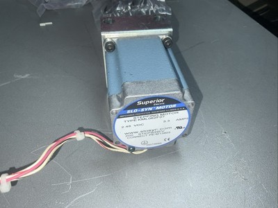 Superior Electric Stepping Motors SLO-SYN KML062F07, 2.48 VDC , 3.3 A , 200