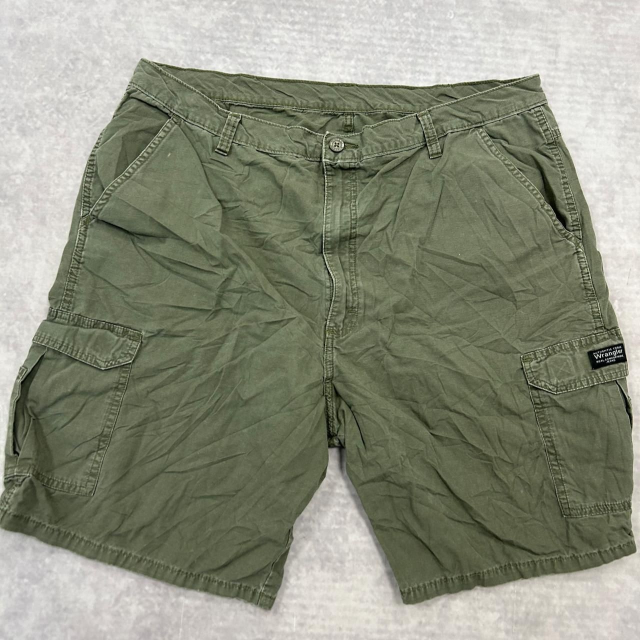 Wrangler Shorts cargo shorts Men's 40 thumbnail 2