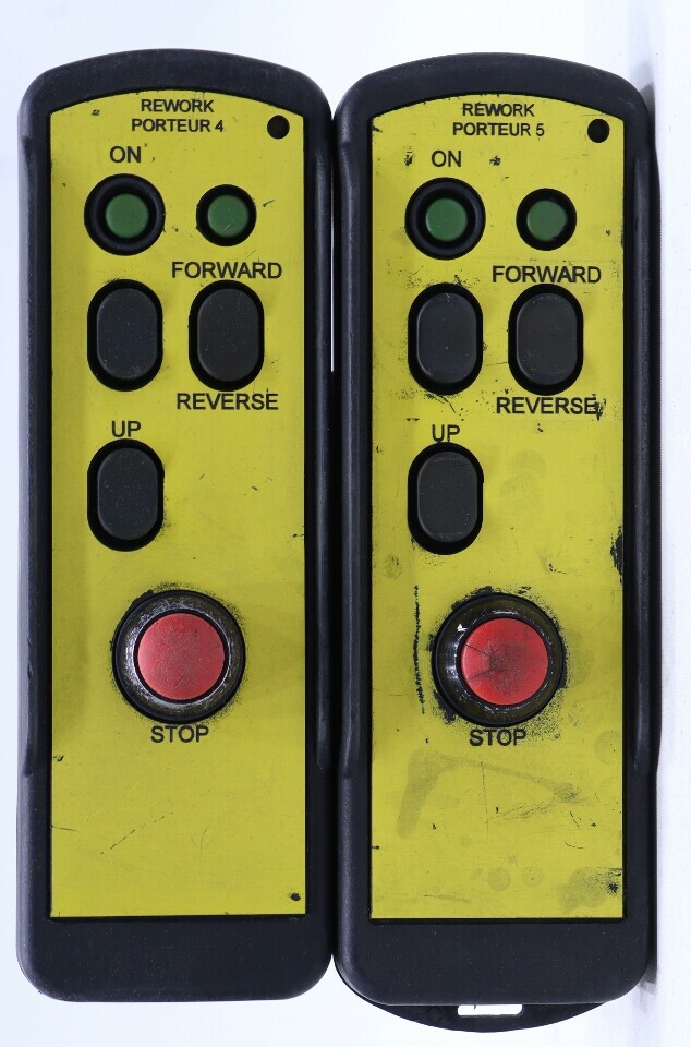 QTY (1) CATTRON LAIRD 24T09A-02 PUSH BUTTON CRANE CONTROLLER