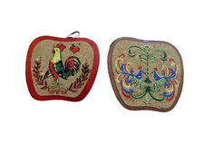 Lot Vtg PA DUTCH Folk art MCM Rooster Cork Board Hot Pad Trivets Wall Red Apple