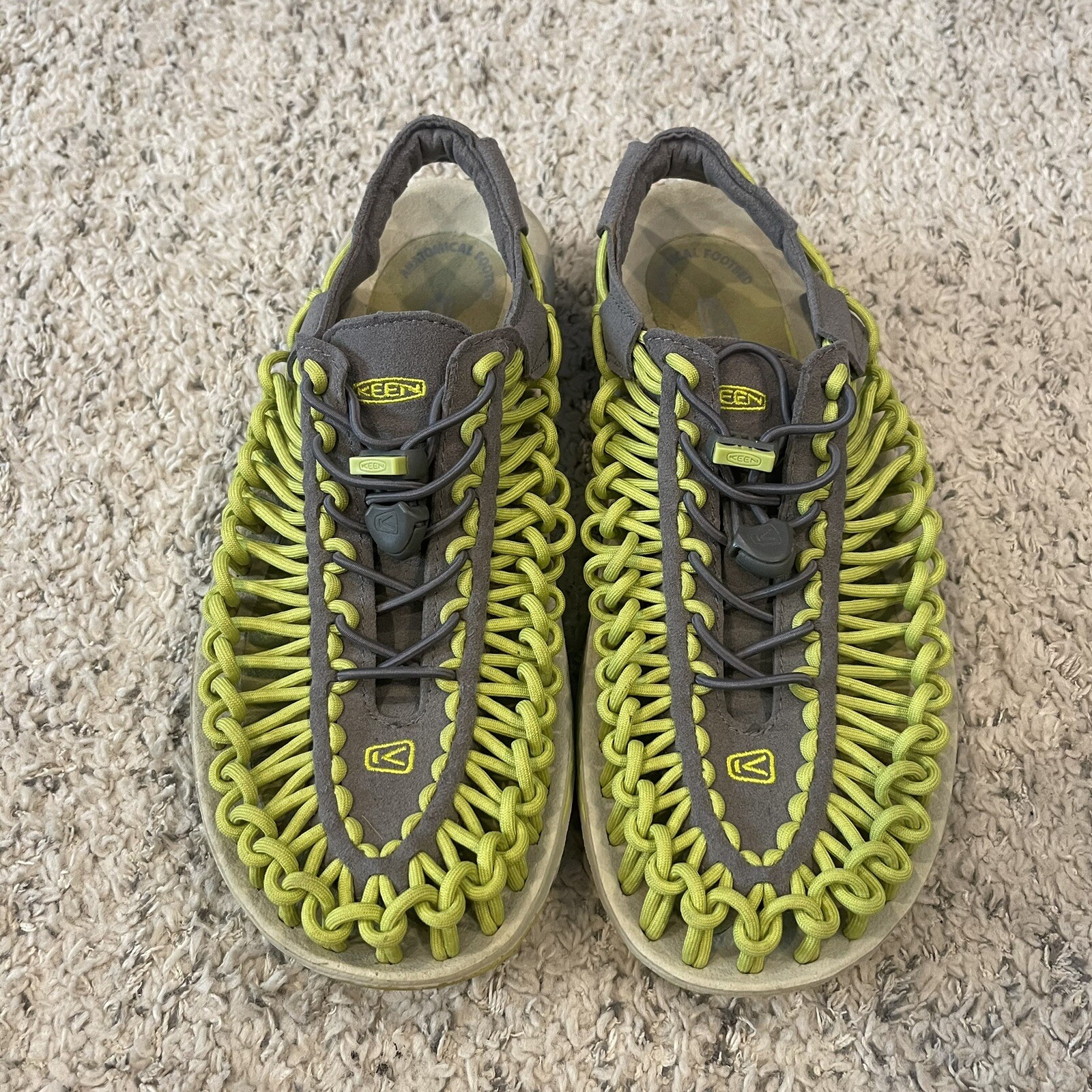 Scarpe sandali da donna Keen Uneek grigio verde tessuto corda elastica acqua W9 M7
