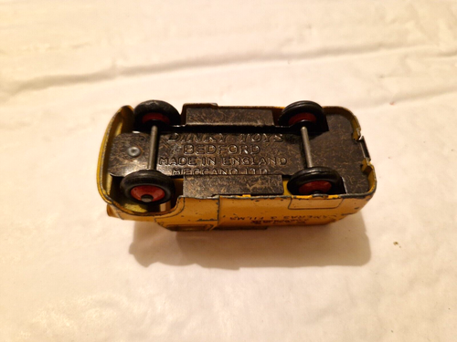 VINTAGE 1950'S DINKY TOYS 480 BEDFORD KODAK DIECAST MODEL CAR - Picture 3 of 3