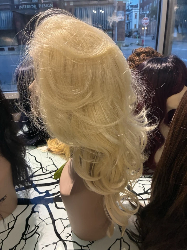 Blonde Lacefront - Image 4 of 4