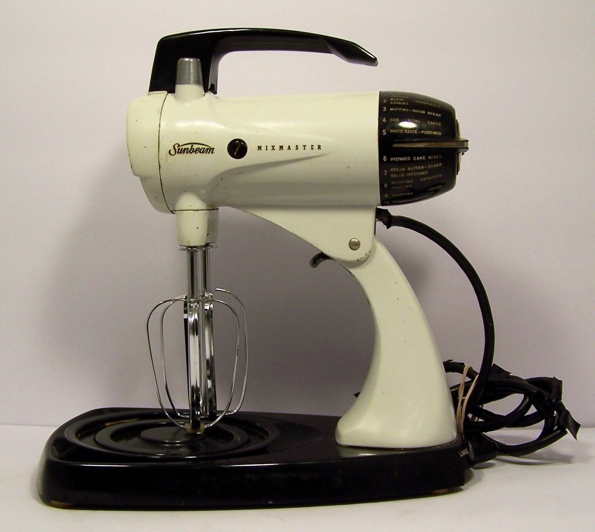 1950s Vintage Sunbeam Mixmaster Model 12 Stand Mixer Turquoise