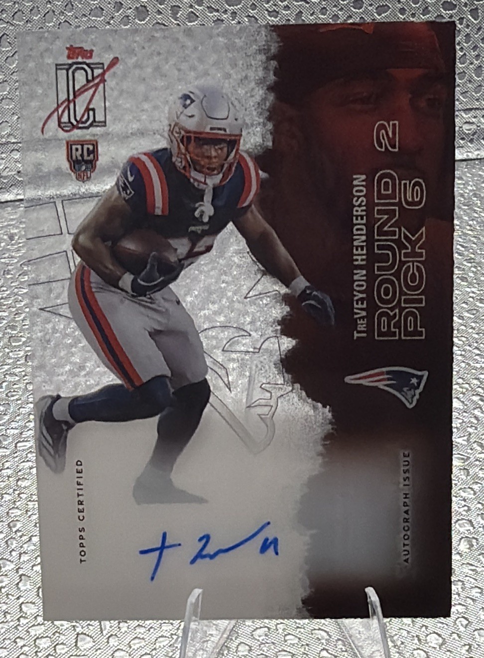 TOPPS 2025 Signature TreVeyon Henderson CRYSTAL  CLEAR Rookie OC Auto Patriots