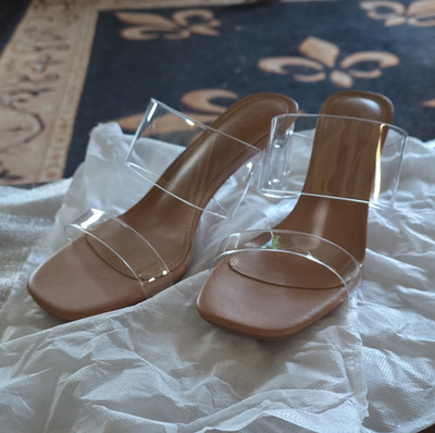 Women s Slip-On Slide Sandals Clear Strap Beige PVC Upper Block Heel Size 7 M