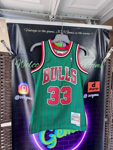 Mitchell & Ness Scottie Pippen #33 Bulls 1995-96