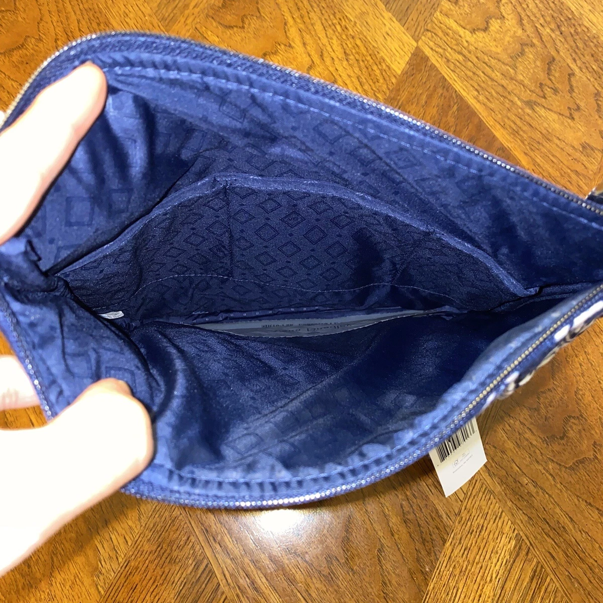 NWT Vera Bradley 4 pcs Cosmetics Steel Blue Medallion