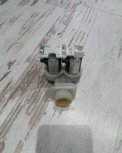 Einlassventil Ventil WASCHMASCHINE Siemens IQ300 9000533540