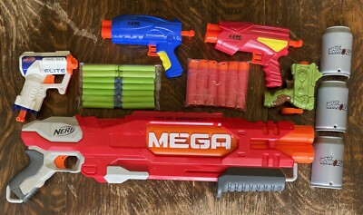 Mega DoubleBreach With Four Nerf Style Pistols And Foam Ammo With Target, Used