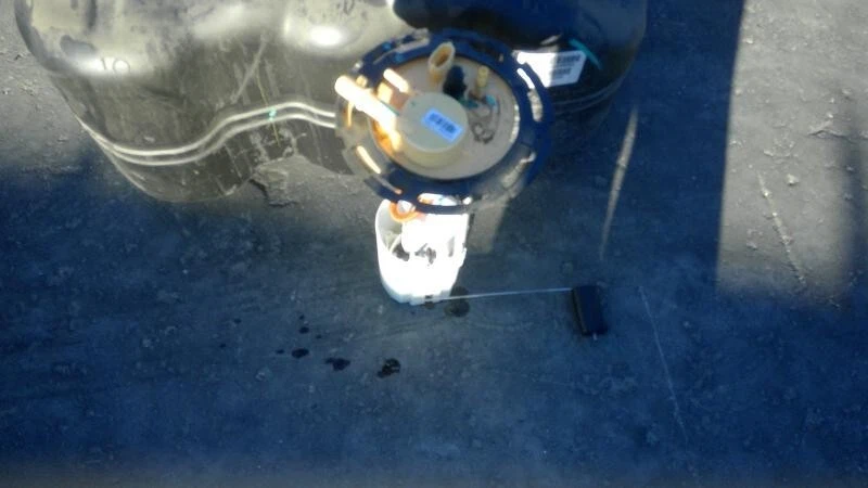 2014-2019 Ram Promaster Van 1500,2500 Fuel Pump 3.6L Assembly OEM - Image 2 of 4