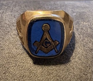 10k Solid Gold Yellow Men’s Spinel Blue Masonic Ring
