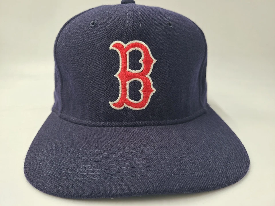 Vintage Boston Red Sox Sports Specialties Pro Fitted 7 1/4 Hat Cap Wool *TEARS* - Image 2 of 4