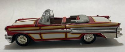 1957 Pontiac Bonneville Kustom w/Larry Watson Style Panel Paint Job 1/43 Diecast