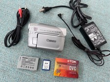  READ Canon Elura 100 MiniDV Video Camcorder  AC Adapter, battery TESTED WORKS