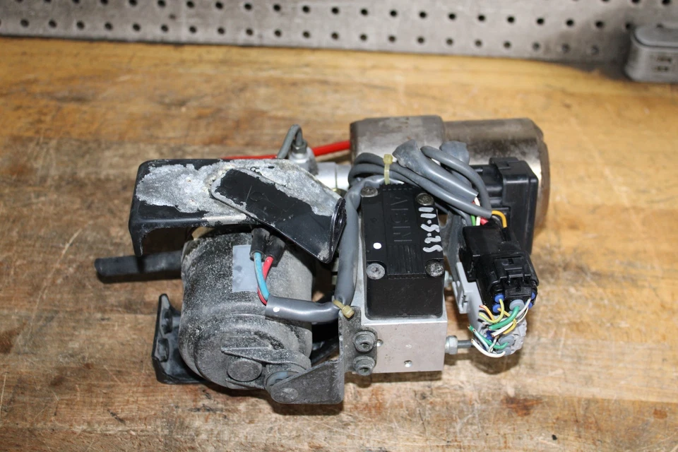 2001 2002 2003 TOYOTA PRIUS Gen1 HYBRID ABS BRAKE PUMP HYDRAULIC PUMP SYSTEM OEM - Image 4 of 4