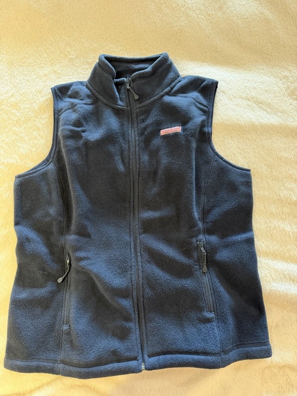 Vineyard Vines Women’s Vest Medium