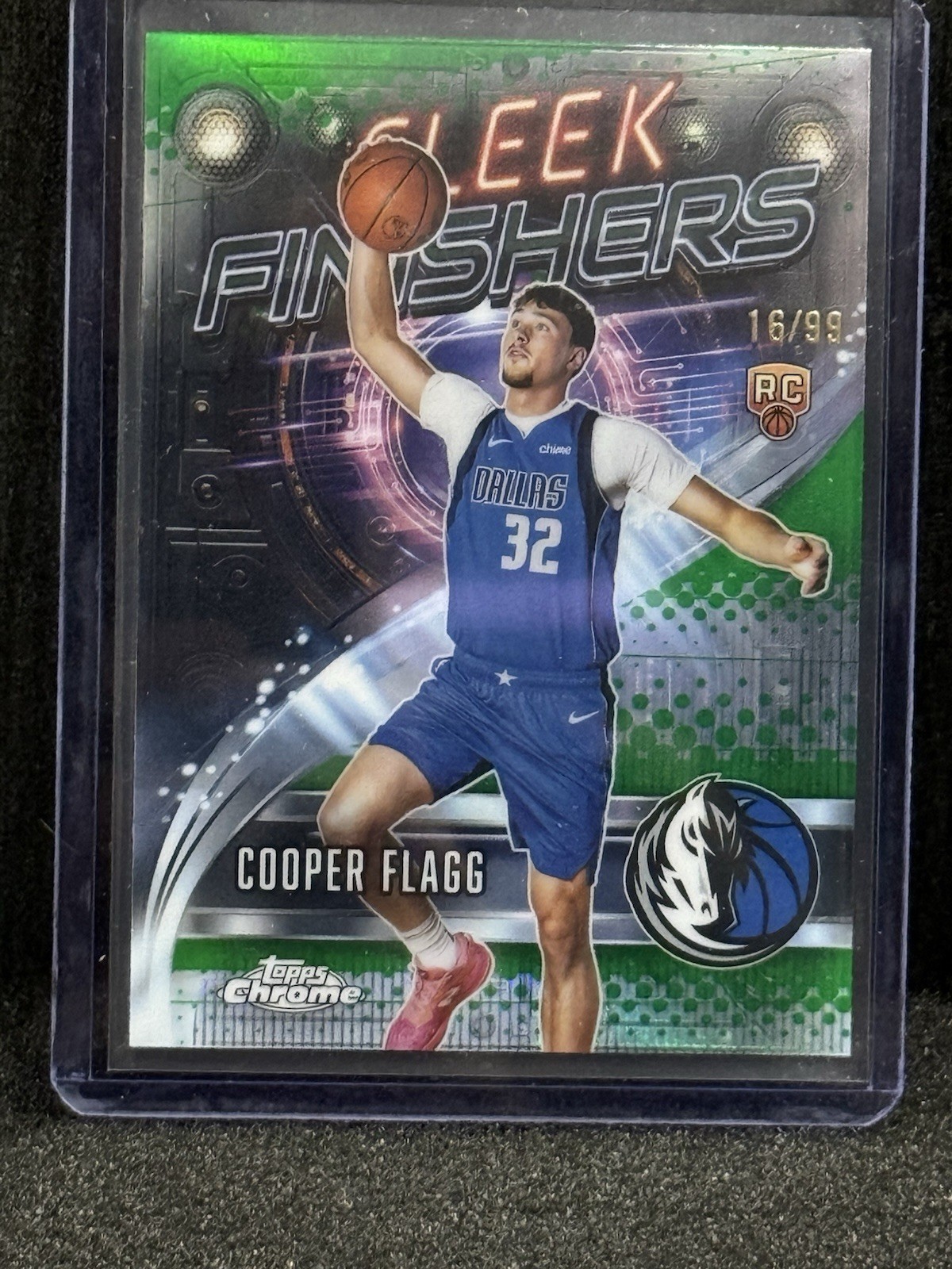 2025 Topps Chrome Cooper Flagg Sleek Finishers Green /99 SF-21 Mavericks (RC)