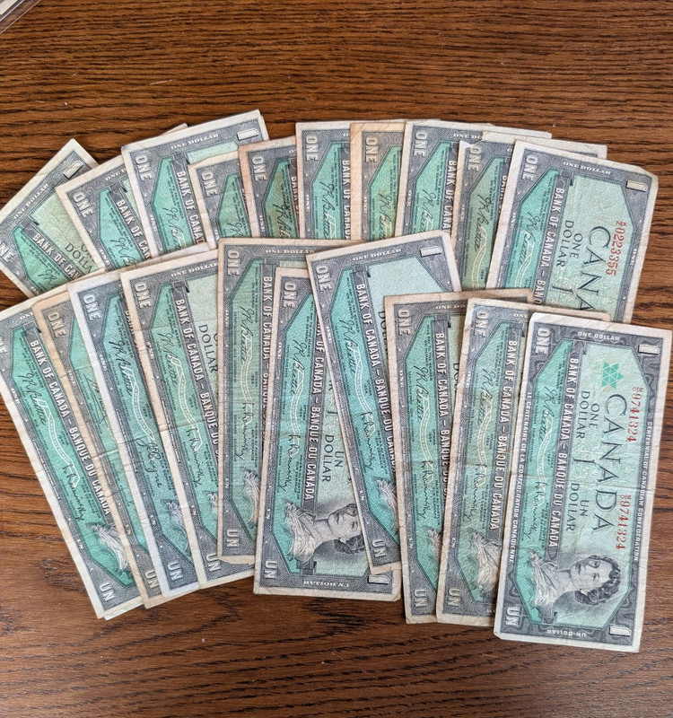 Lot of 20 Canadian $1 Dollar Bill 1954 One Dollar Banknote canada- 20 bills