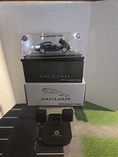 Hot Wheels 1964 Jaguar E-Type 1/64 Car - Green (HGK82)