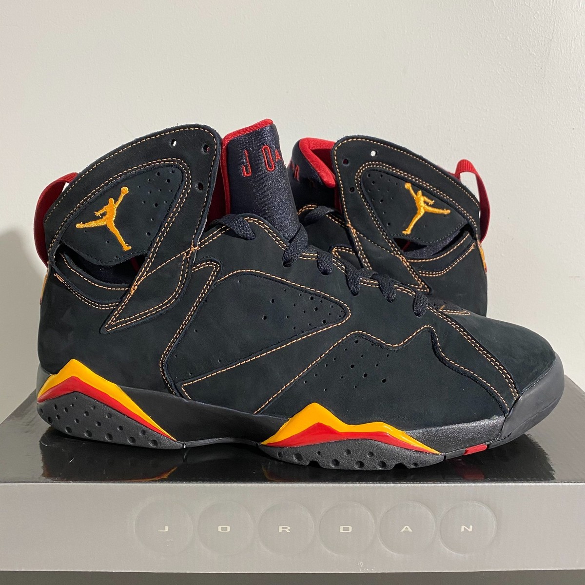 Size 12.5 - Jordan 7 Retro Citrus Black 2006 Sneakers 304775-081