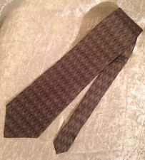 Stafford Mens Neck Tie 100% Silk Made in USA Muted Colors Geometric Pattern