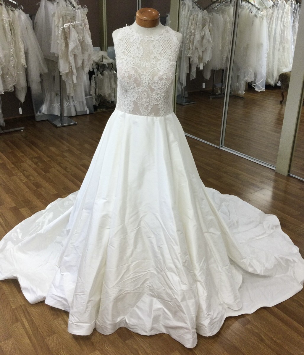 ivory lace long dress Ivory Tulle A-line Wedding Dress - Open Back Floral Lace Wedding Dress - Long Sleeve Wedding Gown Plus Size main image 0