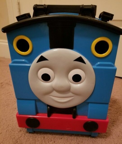 thomas take and play carry case