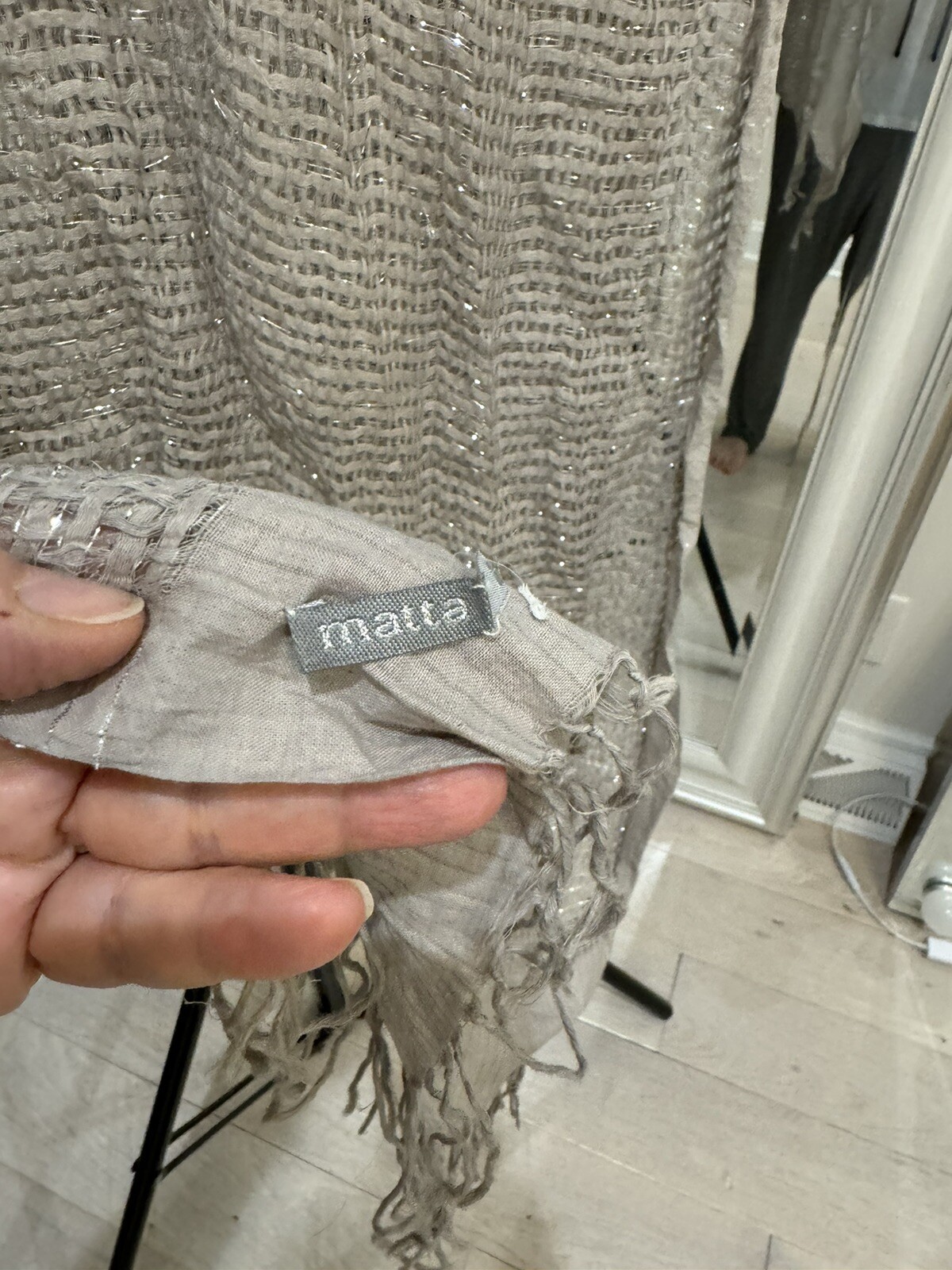 Matta Long Rectangular Gray Scarf With Metallic S… - image 3