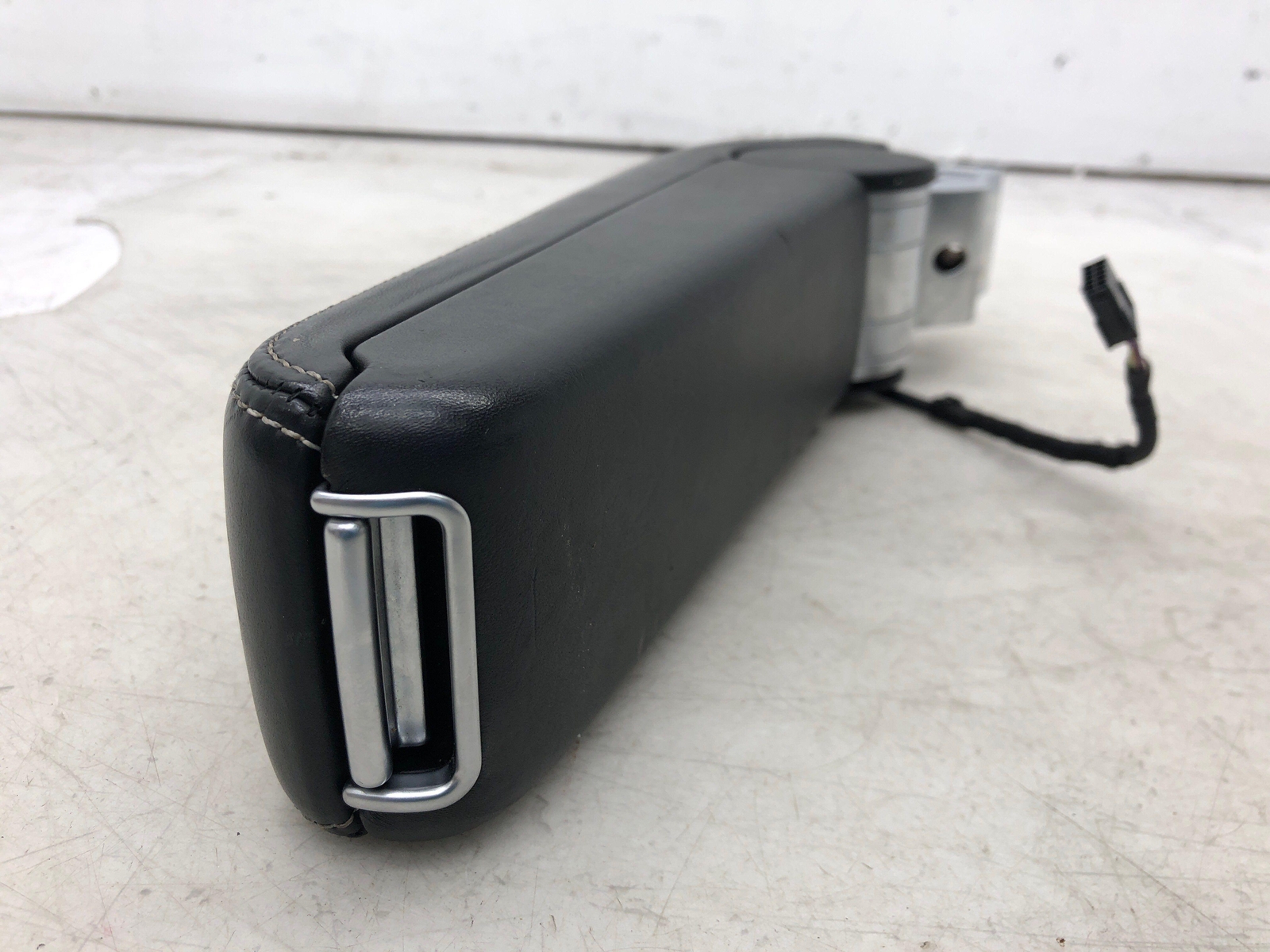 2006-2012 BENTLEY CONTINENTAL RIGHT & LEFT CENTER CONSOLE ARMREST 3W0864209F