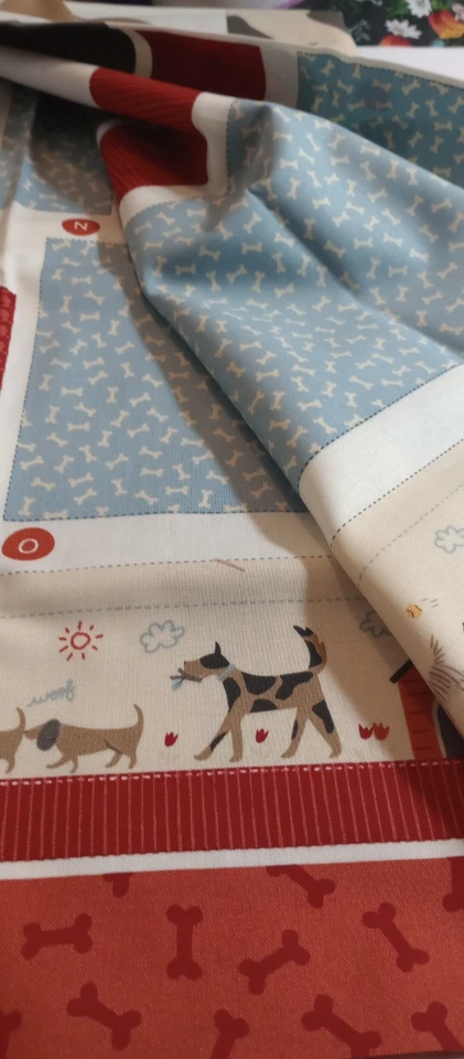 Moda Dog Daze de Stacy Iest Hsu 20846 11 36" corte, costura, panel de cosas hace 2 perros Foto 3 de 4