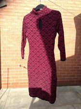 Deep Red & Black Detail Textured Bodycon Dress with 3/4 Sleeves: Size S