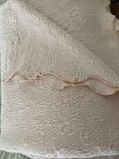 CGG Home Fashions La Rochelle Collection 2 Pillow Shams & Bed Spread Pale Pink