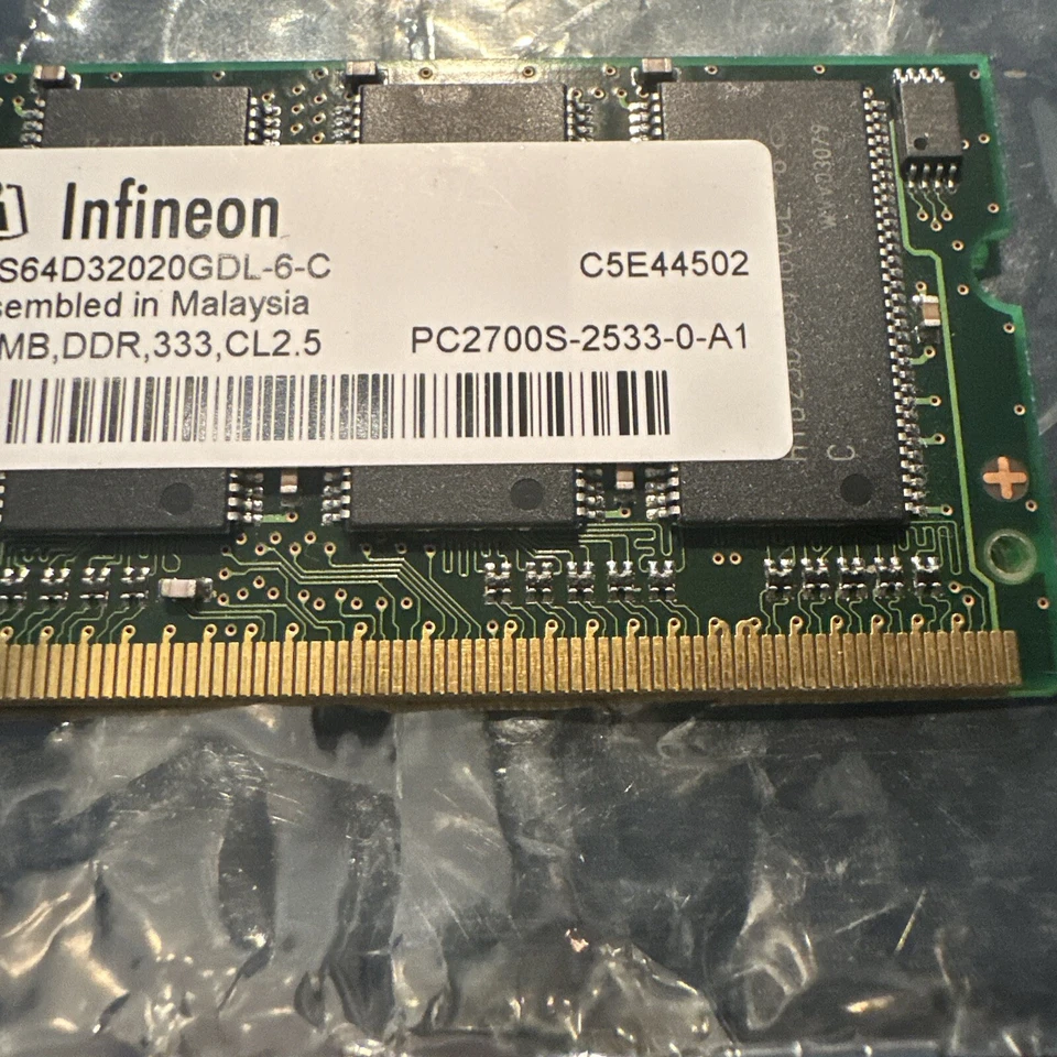 Infineon 256MB DDR RAM PC2700S-2533-0-A1 333MHz SODIMM Memory HYS64D32020GDL-6-C - Image 3 of 4