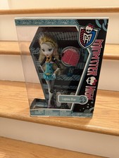 Monster High Lagoona Blue Wave 2 School's Out Doll New In Box 2012 Mattel