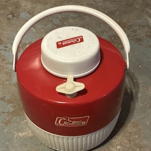 Coleman Classic 1 Gal Red/White Water Canister w/ Handle, Screw-On Lid