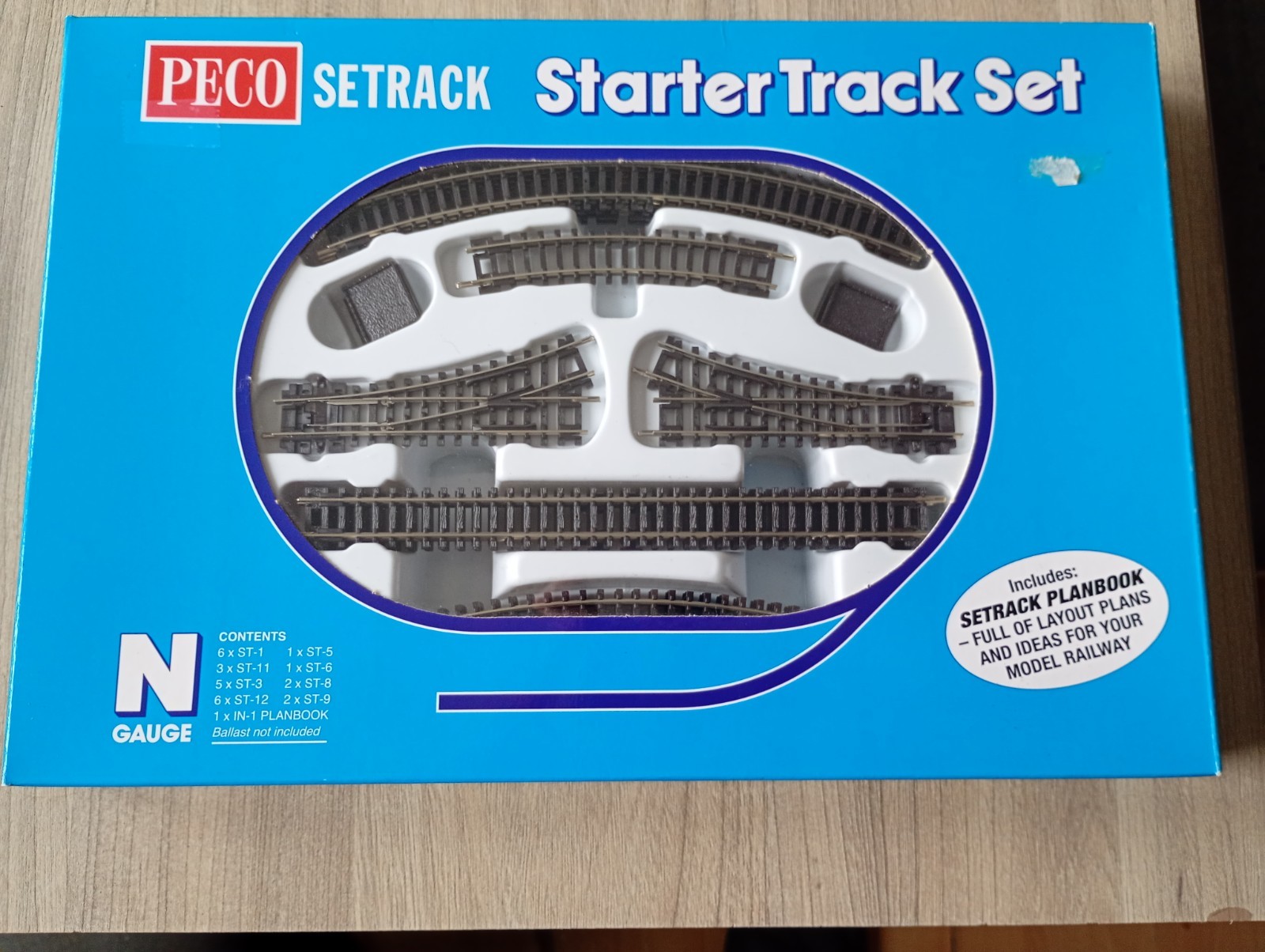 Peco ST-300 N Gauge Setrack Starter Track Set