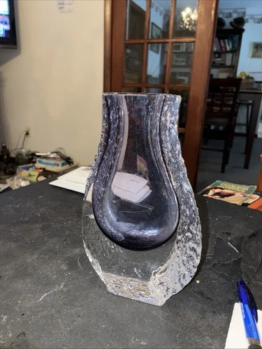 Murano Alessandro Mandruzzato Sommerso Faceted Amethyst Glass Vase Italy