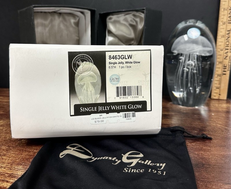 Dynasty Gallery Art Glass White Glow Jellyfish Glow In The Dark