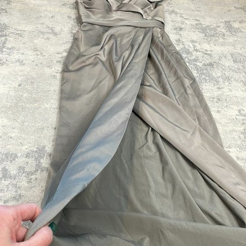 New La Femme Surplice Off the Shoulder Ruched Column Gown in Pewter Sz 2 - Picture 9 of 11