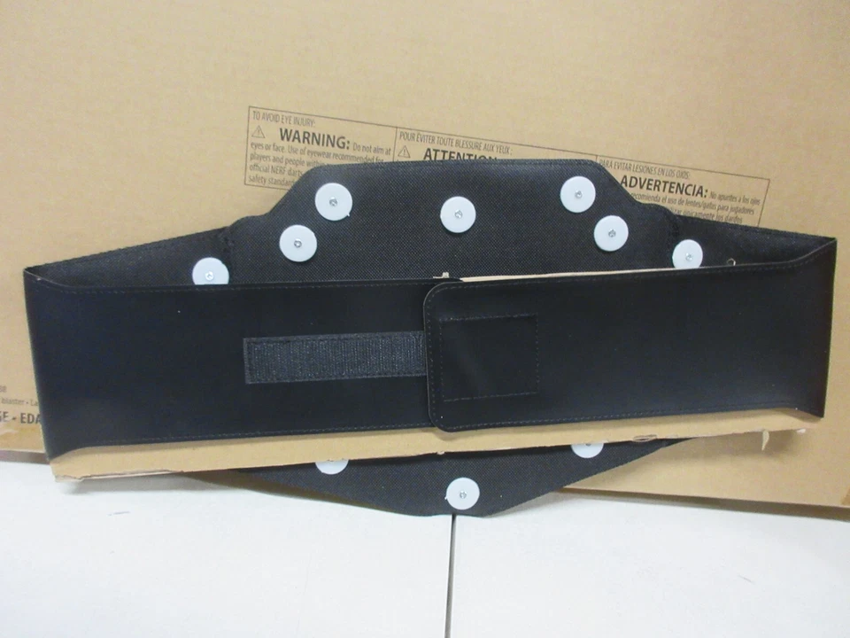 WWE Undisputed WWE Universal Championship Toy Title Belt BRAND NEW!!! - Image 2 of 4