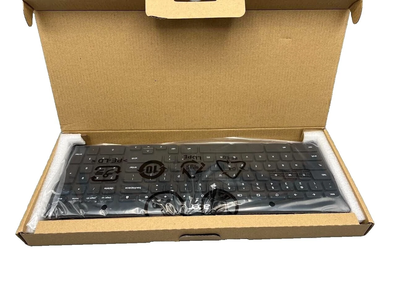 Los teclados de ordenador estándar Acer Negro y teclados