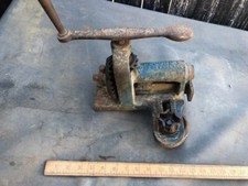 Vintage Record Floorboard Clamp Oiled & Finger Loose Working (needs a clean)