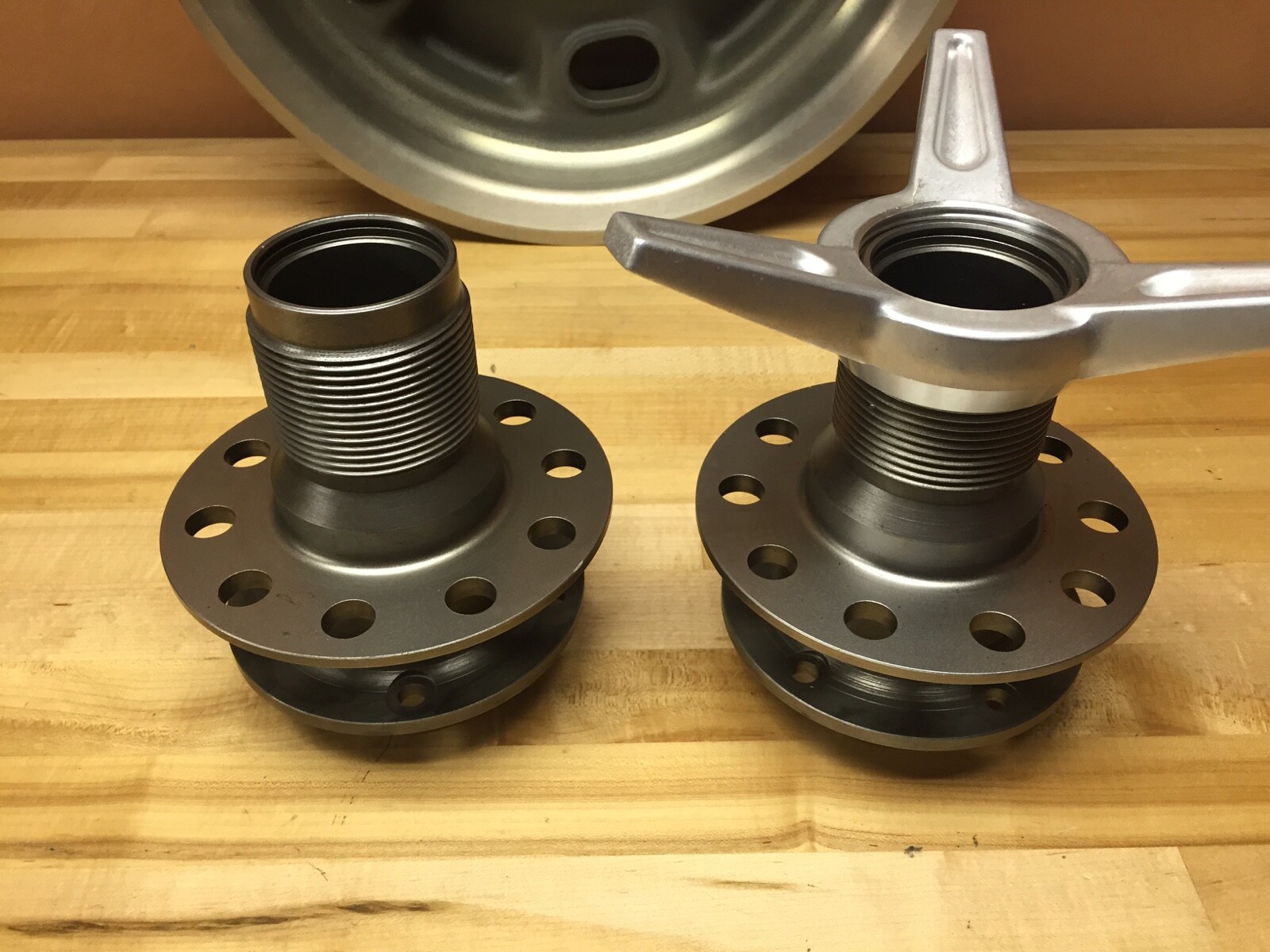 McLaren, Lola, Eagle, Lotus, Brabham, March ball joint.