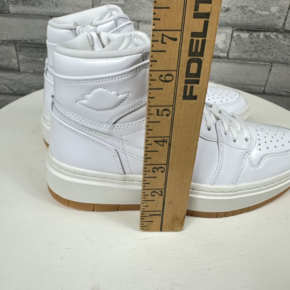 s-l1200.jpg s-l1200.jpg