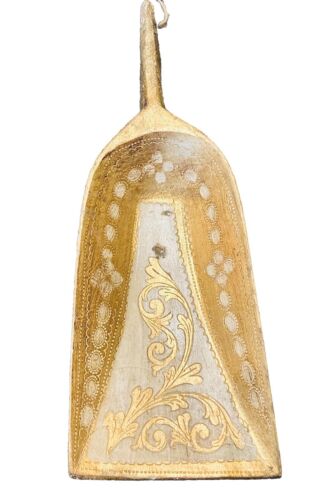 FLORENTINE Mid Century Vintage Gold Gilt Wooden Scoop Shovel Hollywood Regency