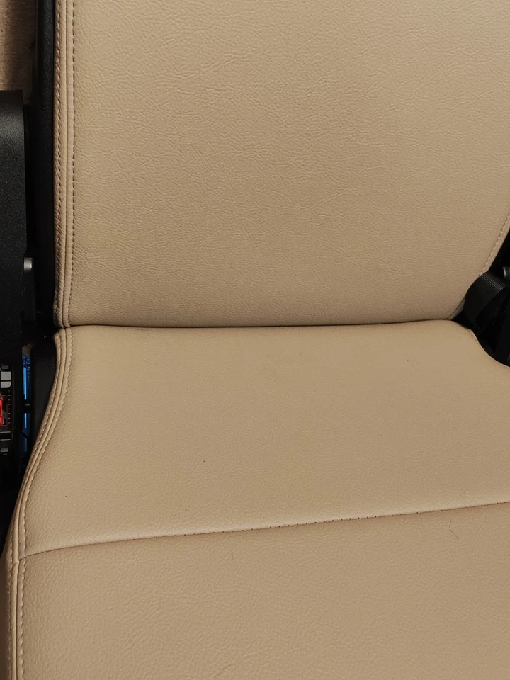 Land Rover LR3 2005-2009 TERCERA FILA ASIENTOS BEIGE Foto 3 de 4